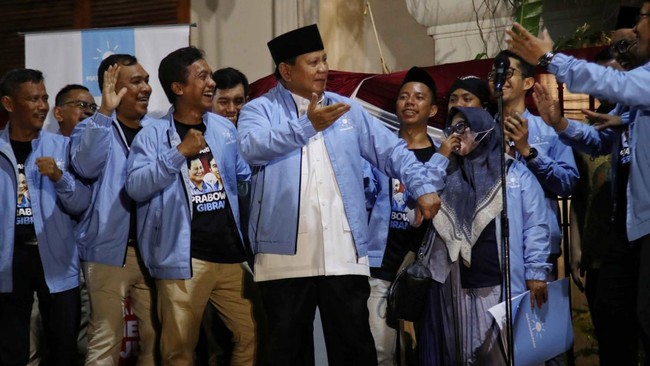 Joget Gemoy Tak Langgar Demokrasi Menurut Sekjen Gerindra Menjawab Kritik Netizen